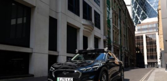 Uber Launches London Rides: Weekly Connected and Autonomous Vehicle News